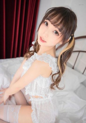 久久嫩草精品久久久精品_1080P手机在线看