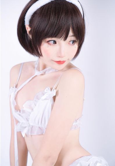 香港一级婬片艳魔大战_4K全集在线观看