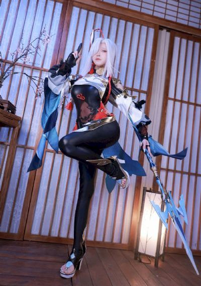 亚洲欧美一区二区红豆影视_手机免费播放动漫