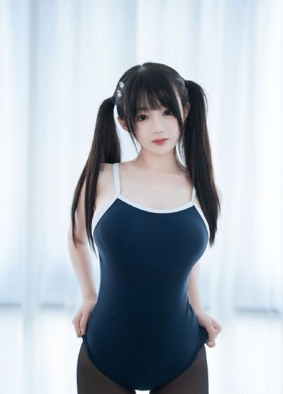 亚洲精品视在线看1_未删减完整版