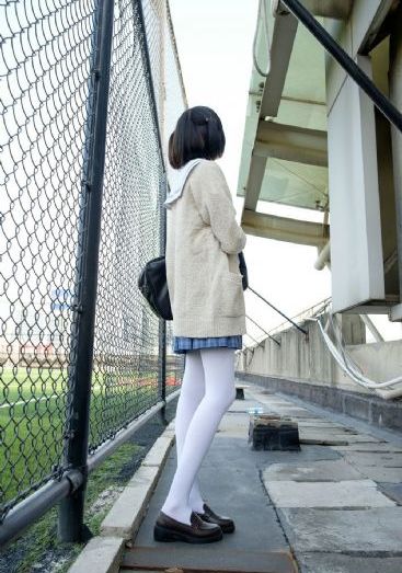 野外吮她的花蒂高h在线观看_DVD高清免费观看