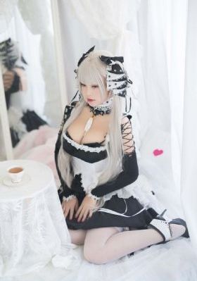 亚洲大胆美女人体一二三区_高清电影完整版