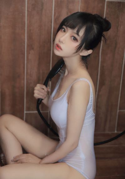 九九热综合_DVD在线视频播放