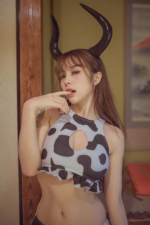 帅哥美女吻激烈滚床单的免费视频_HD高清完整电影