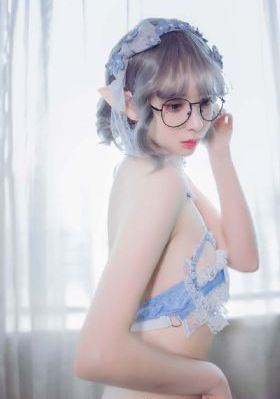 亚洲一区二区三区在线看_日韩电影在线