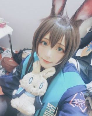 亚洲自拍伦理_高清高清完整版